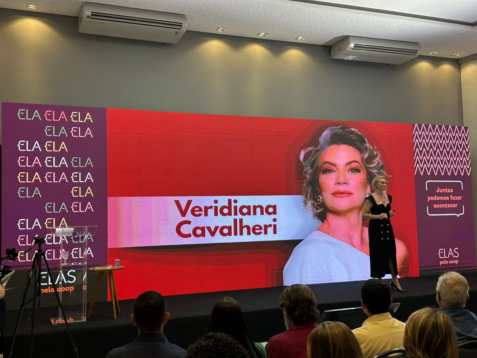 Equipamentos de tecnologia instalados em convenção