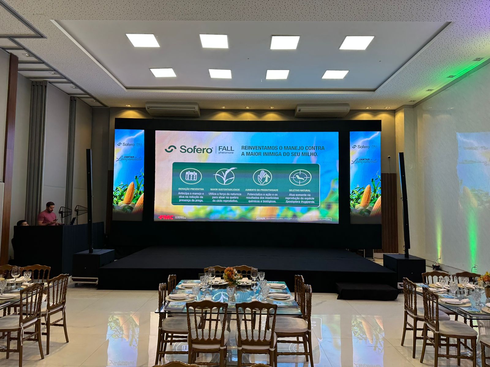 Equipamentos de tecnologia instalados em convenção