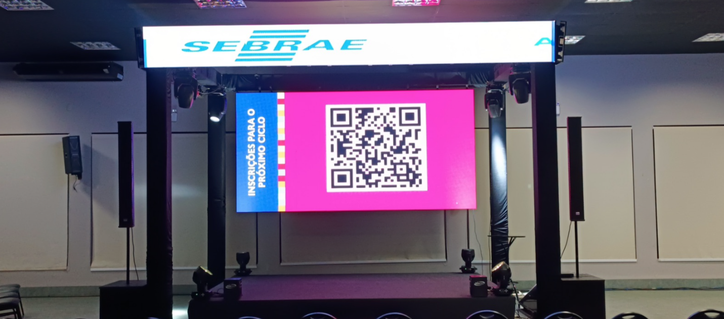 Estrutura de iluminação e audiovisual para show